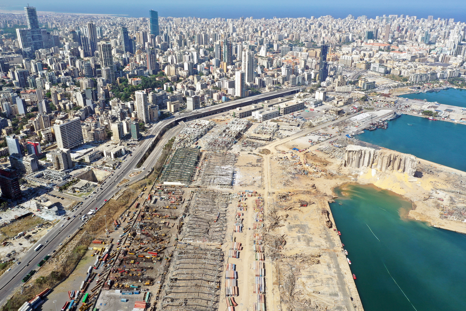 جسر جوي مصري لمساعدة لبنان على 4 مراحل
