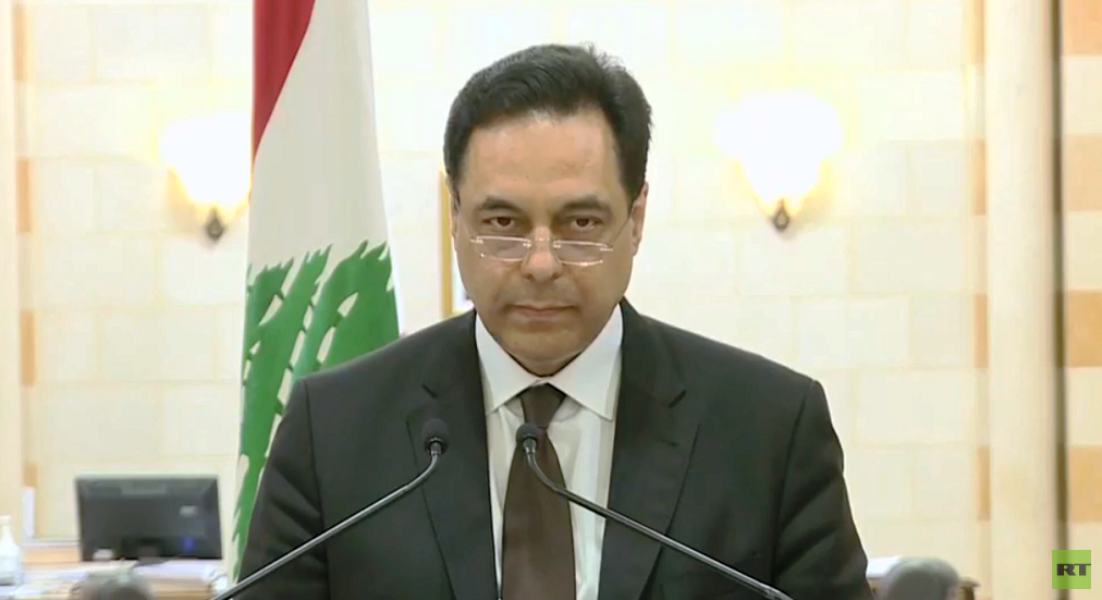 رئيس الوزراء اللبناني حسان دياب يعلن استقالة الحكومة