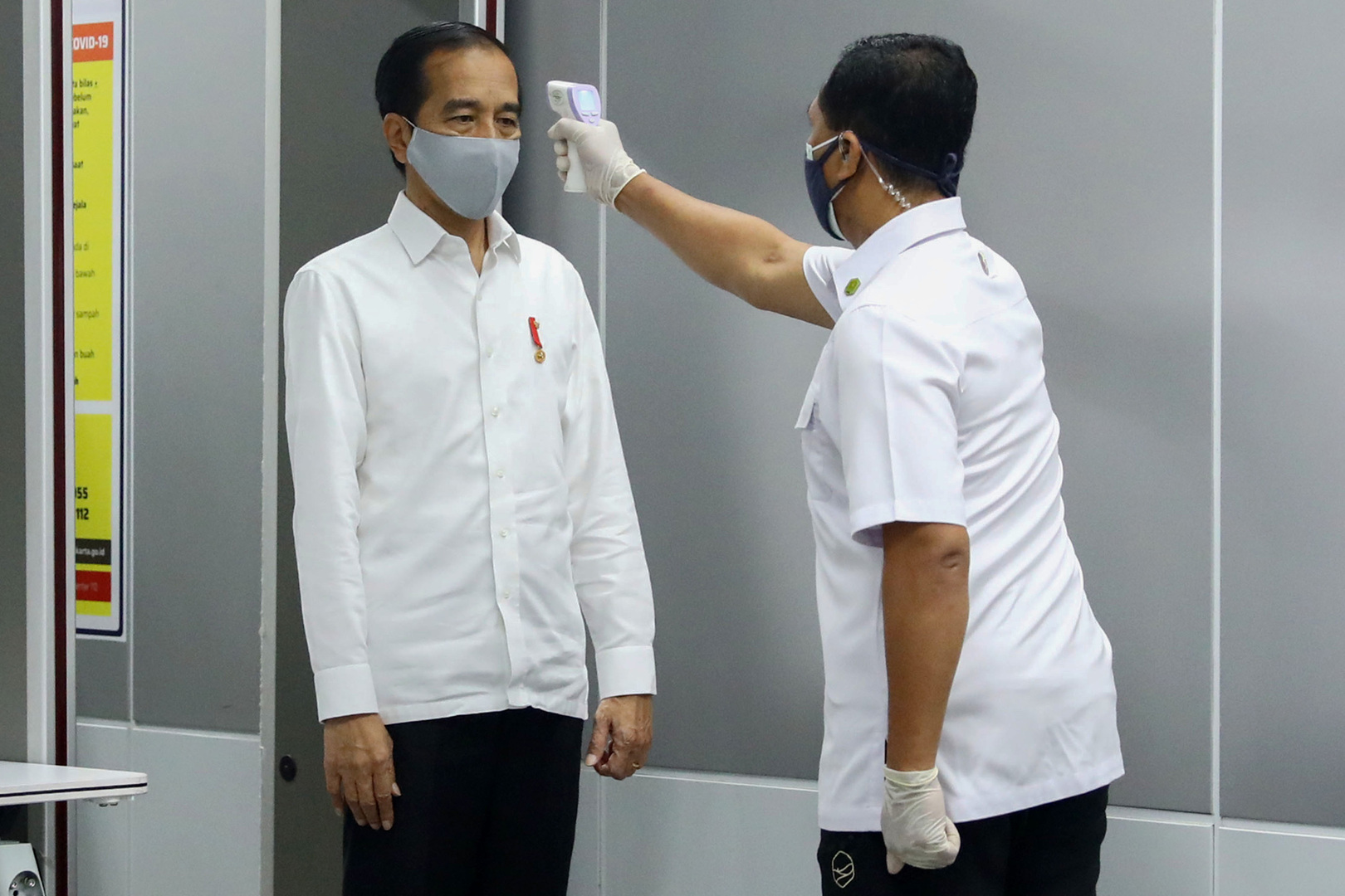 الرئيس الإندونيسي يكشف معلومات بشأن لقاح محلي ضد كورونا بالاشتراك مع الصين