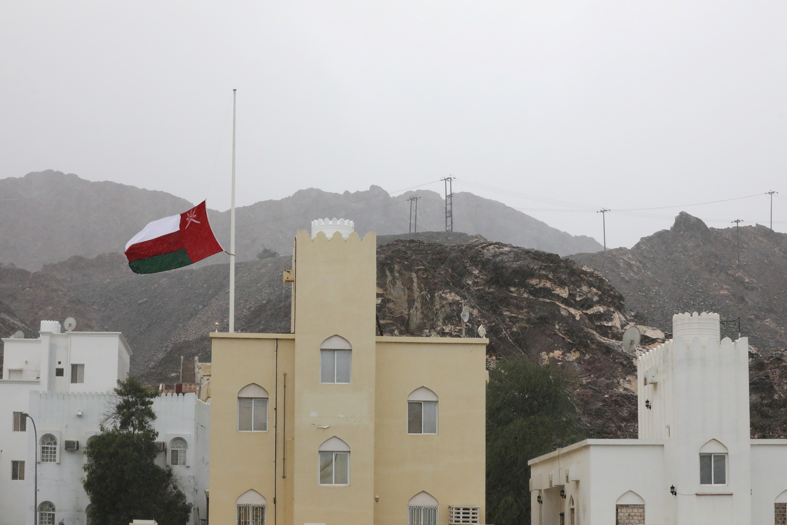 تلفزيون عمان: مرسوم ملكي بتعيين وزير للخارجية وآخر للمالية