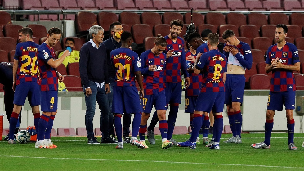 رئيس برشلونة: 7 لاعبين ليسوا للبيع