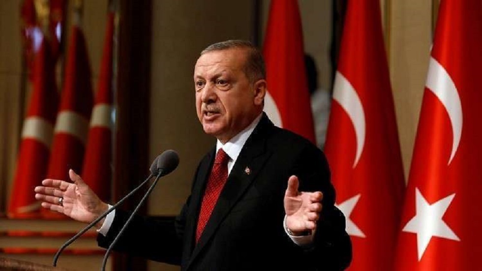 أردوغان: ليس من حق اليونان الإعلان عن مناورات