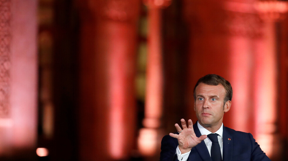 ماكرون: المسؤولون في لبنان تعهدوا بتشكيل حكومة خلال 15 يوما وتنفيذ الإصلاحات خلال 8 أسابيع