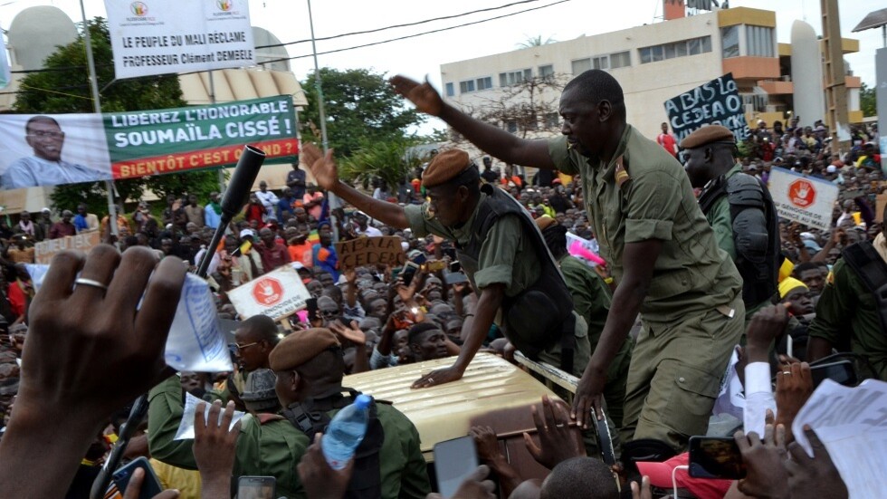 مالي.. رفع حظر التجوال المفروض منذ الإطاحة بالرئيس كيتا