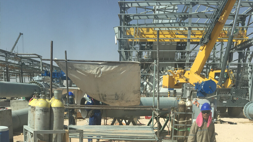 "سوناطراك" الجزائرية تستعد لإعادة ضخ النفط عبر أنبوب انفجر قبل أيام