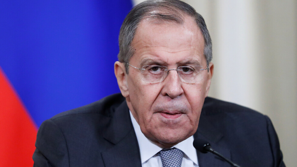 لافروف في دمشق للقاء الرئيس السوري بشار الأسد