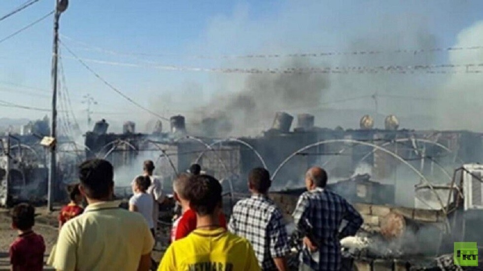 العراق.. حريق  يلتهم عشر خيام في مخيم للنازحين بدهوك