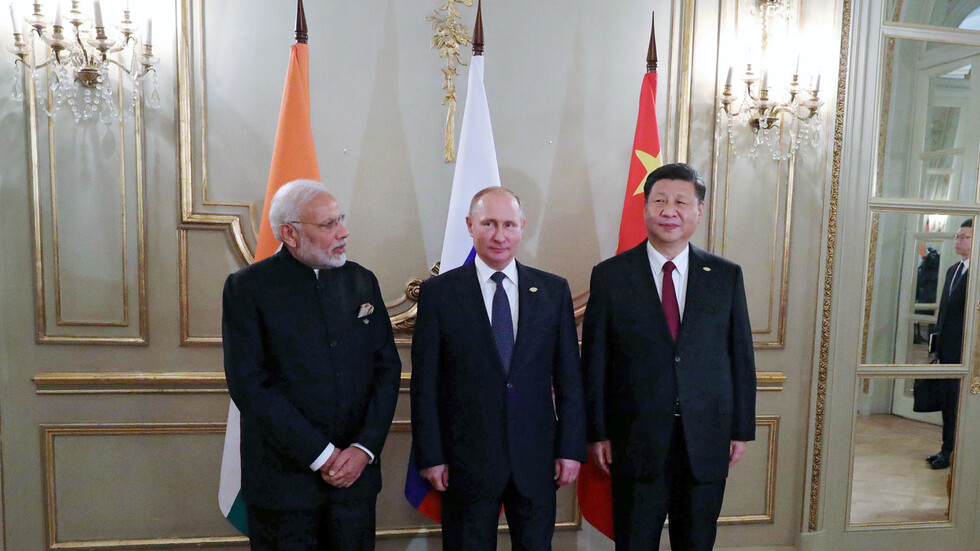 محاولة روسية لجمع الهند والصين