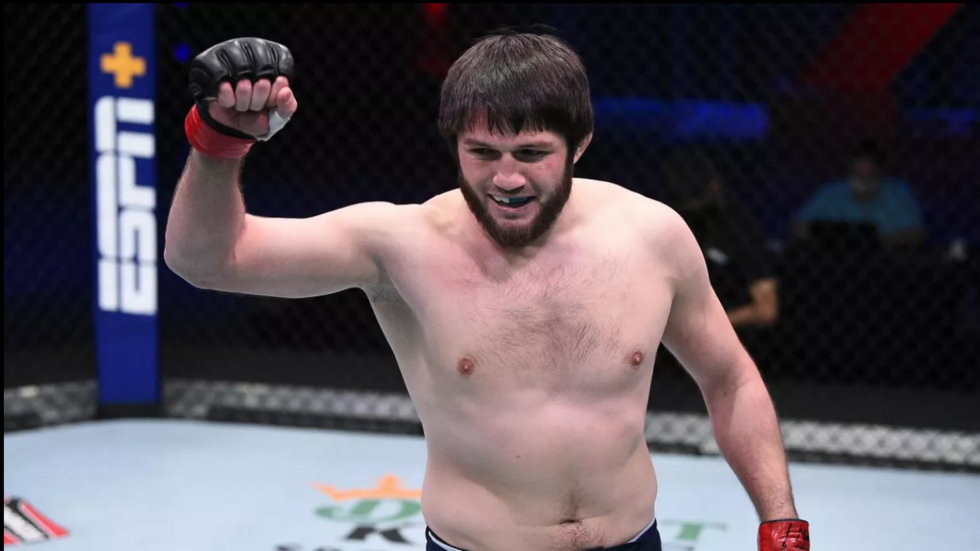 بالفيديو.. مقاتل روسي جديد في منظمة UFC يقصي منافسه خلال 50 ثانية