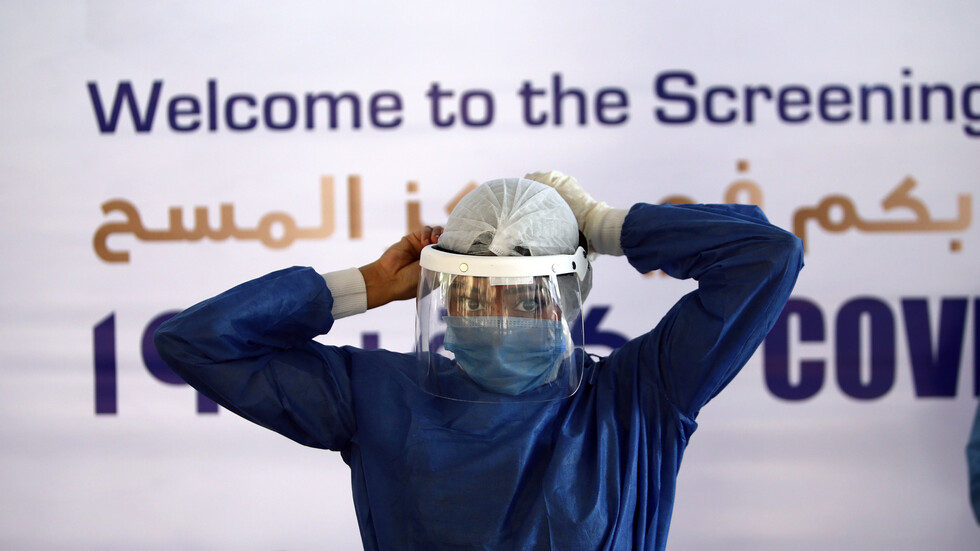 154 إصابة و13 وفاة جديدة بكورونا في مصر