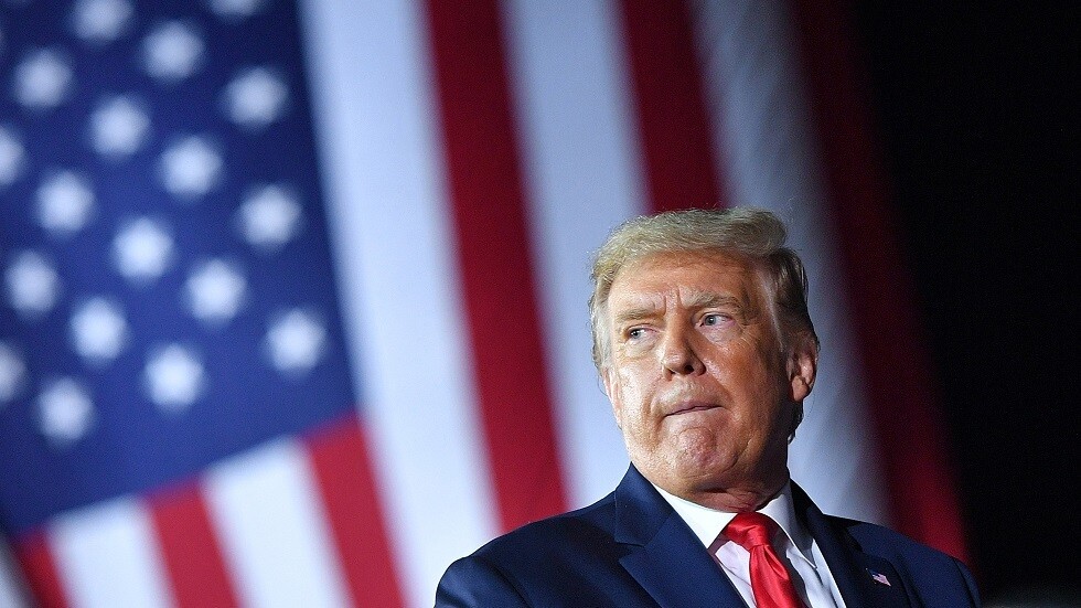 ترامب يعلن: لدينا أسلحة لا يدري بها أحد!