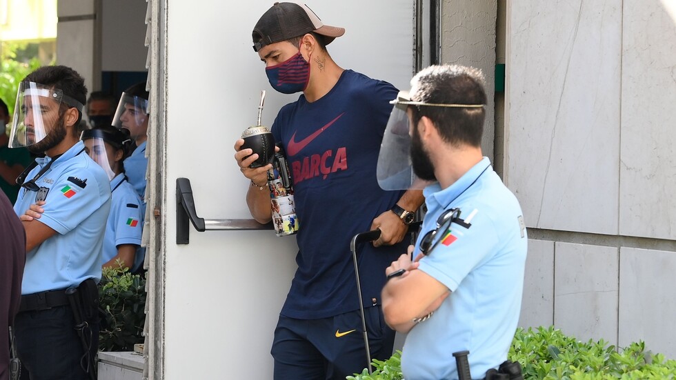 كومان يكتب الكلمة الختامية لقصة سواريز