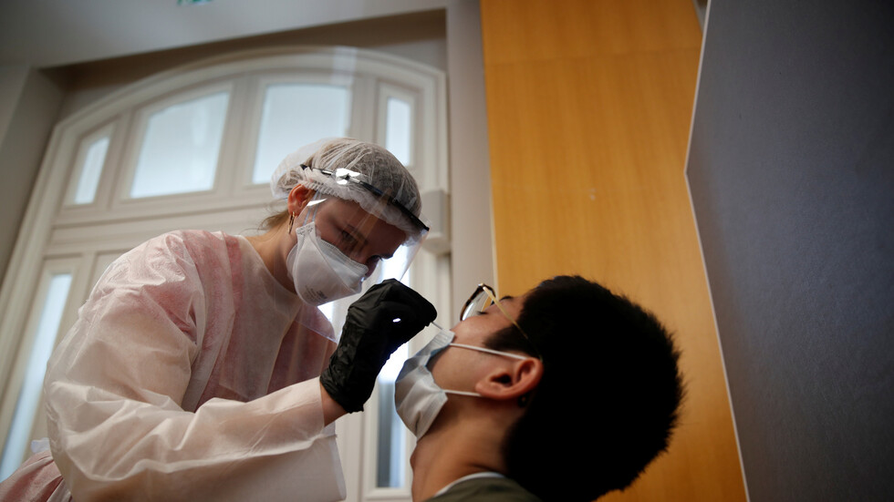 لأول مرة.. فرنسا تسجل أكثر من 10 آلاف إصابة بكورونا خلال يوم