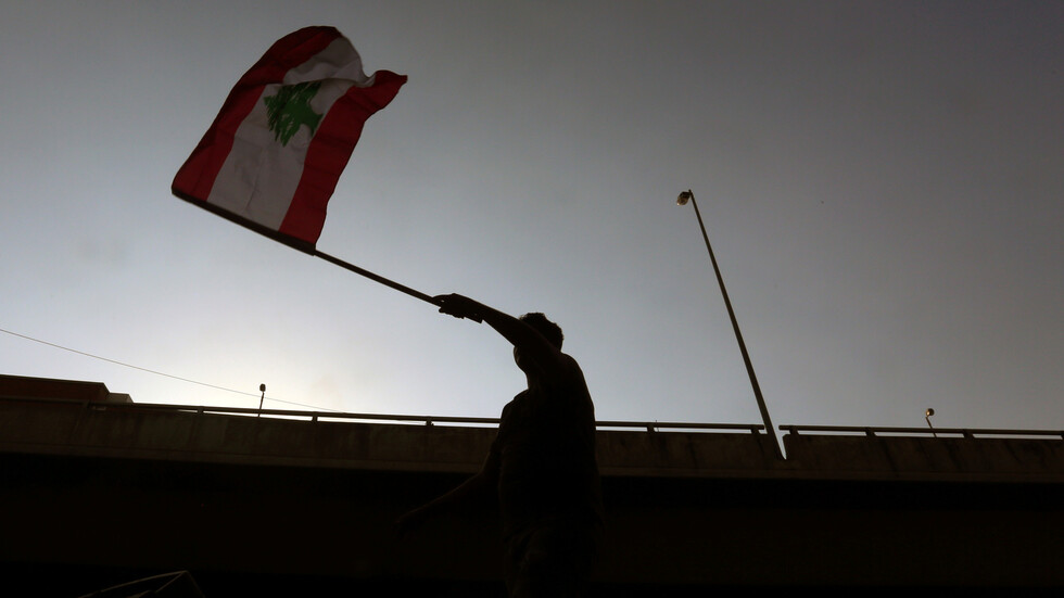 باريس تحثّ القوى السياسية اللبنانية على تشكيل الحكومة دون تأخير