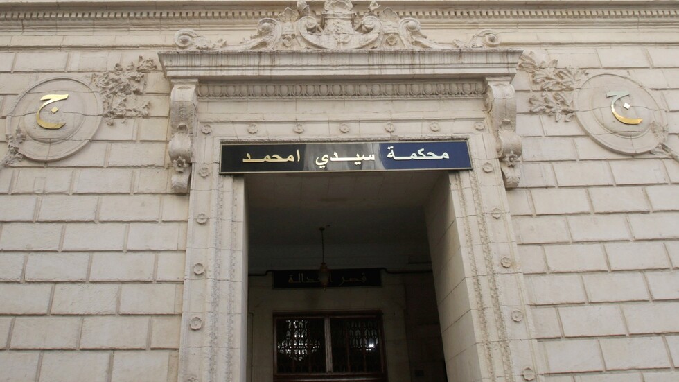 الجزائر.. السجن سنتين وغرامة مالية في حق الصحفي خالد درارني