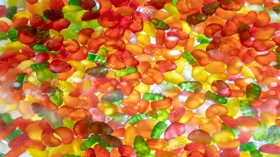 تبديد أسطورة الحلوى المفيدة