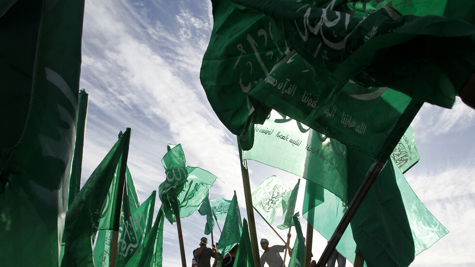 وفاة أحد مؤسسي "حماس" في الضفة الغربية جراء كورونا