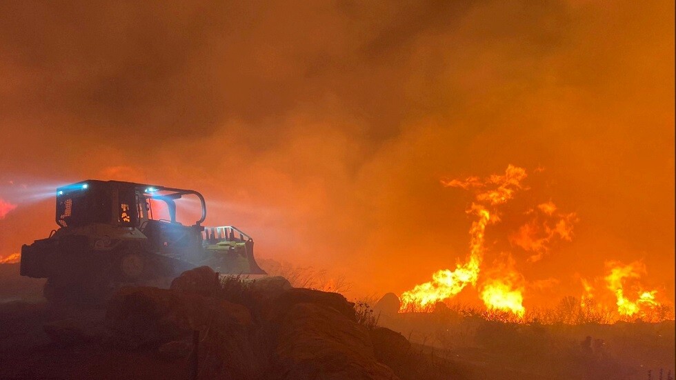 دخان حرائق الغابات الأمريكية يصل أوروبا.. فيديو