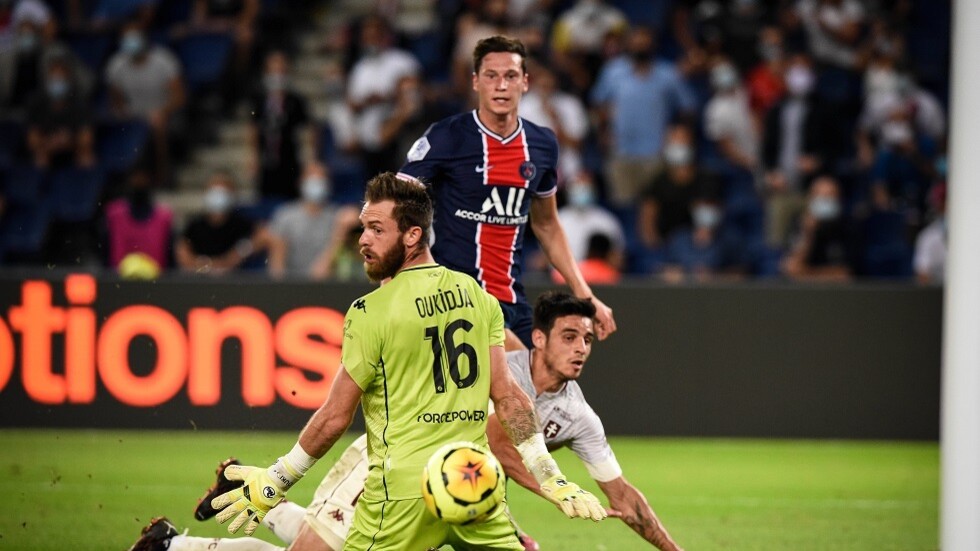 باريس سان جيرمان يحقق باكورة انتصاراته بهدف قاتل (فيديو)