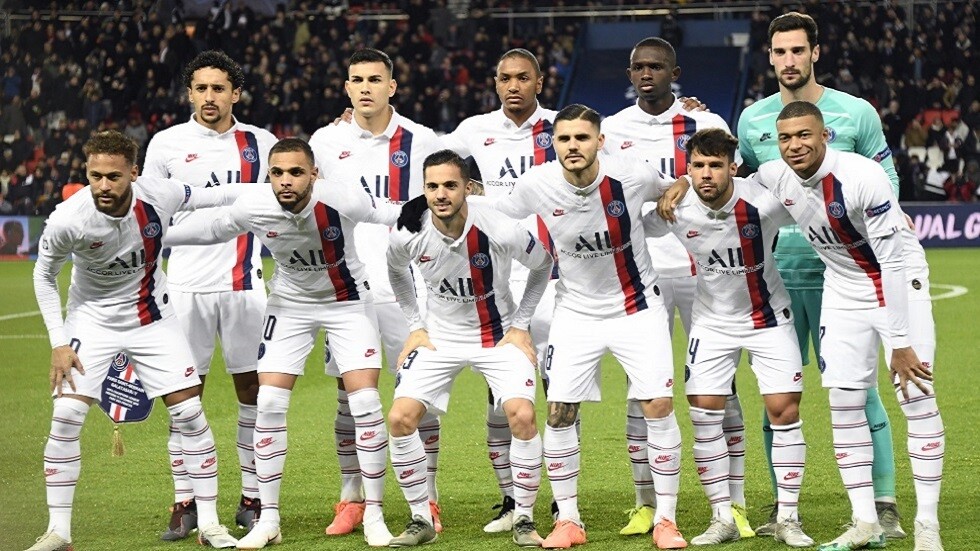 سان جيرمان يعلن إصابة نجمه بقطع في الرباط الصليبي