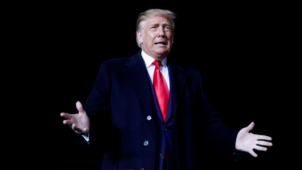 ترامب: لدينا خيارات ممتازة عدة بشأن 