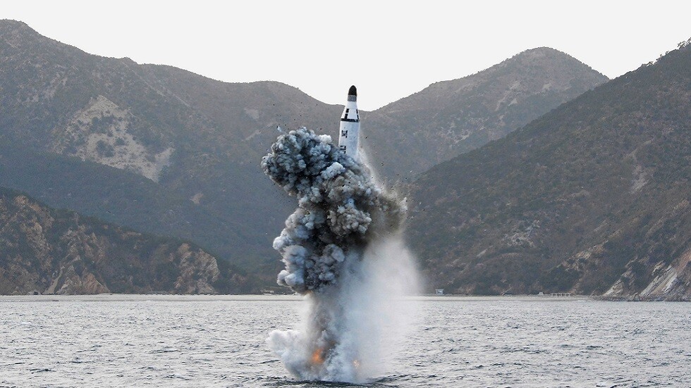 روسيا تعلق على تقارير حول تخطيط بيونغ يانغ لإطلاق صواريخ من غواصة