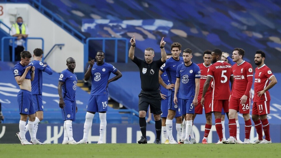 تشيلسي يتلقى ضربة موجعة في نهاية الشوط الأول أمام ليفربول (فيديو)