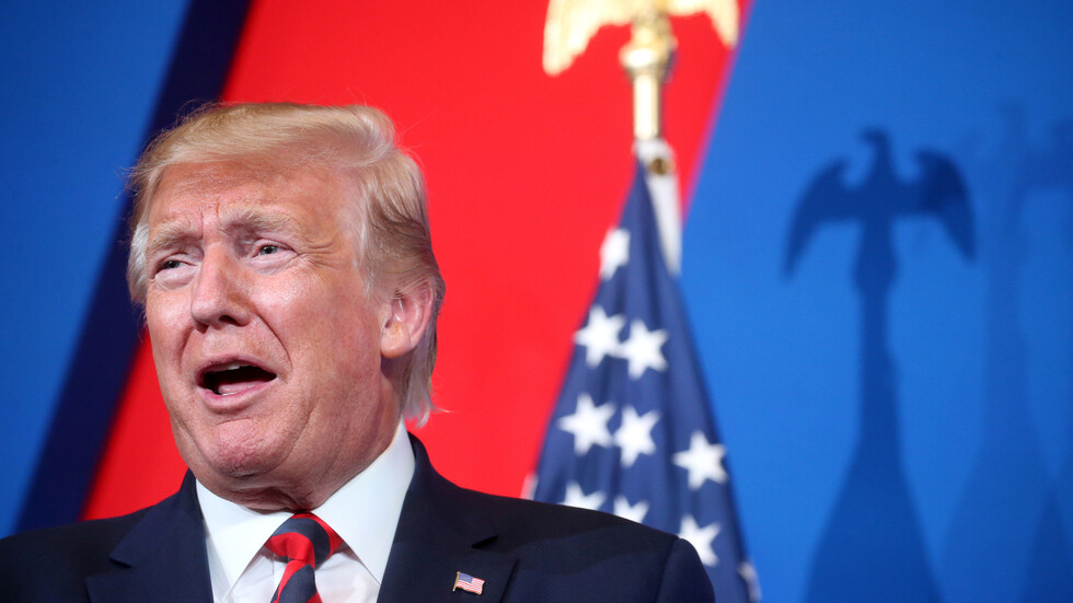 وسائل إعلام: المعتقل بتهمة إرسال طرد سام إلى ترامب امرأة