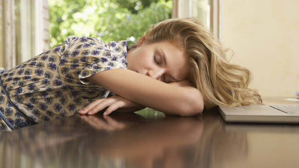 علماء يكشفون الغرض الحقيقي من سبب حاجتنا إلى النوم!