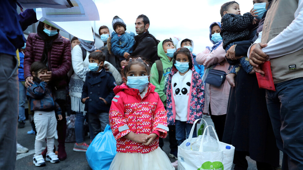 اليونان تسجل عددا قياسيا لإصابات كورونا