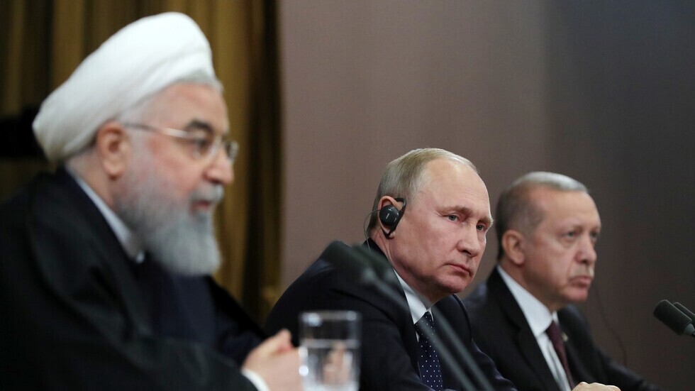 روسيا تأخذ جميع شركاء إيران رهائن