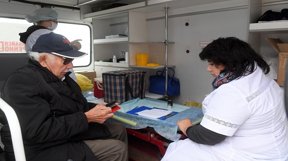 روسيا تبدأ في اختبار لقاح