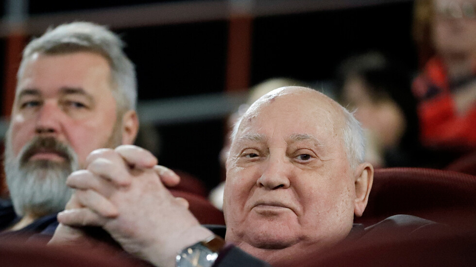 غورباتشوف يشيد بالمحتجين في بيلاروس