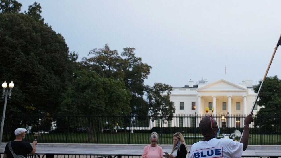 صحيفة: واشنطن تدرس تصنيف "أنصار الله" في اليمن منظمة إرهابية