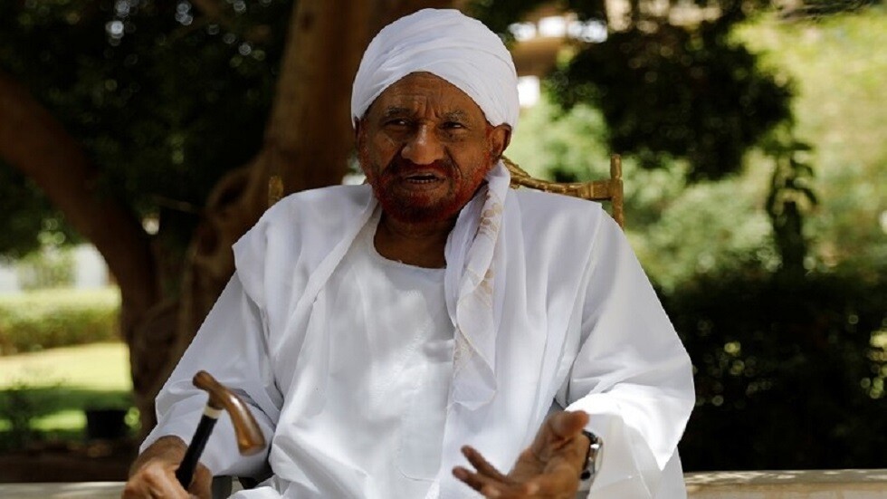 الصادق المهدي: التطبيع خيانة ولا علاقة له بالحريات