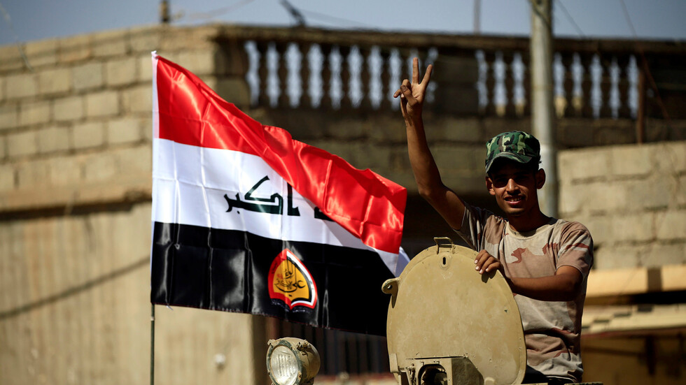 رئاسات العراق: الظروف الأمنية تتجه لمنحى خطير وإعلان الحرب يعود للدولة