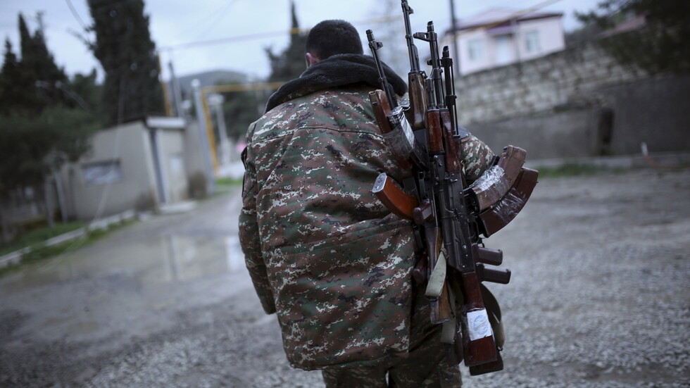 باكو تتهم يريفان باستقدام مرتزقة من سوريا والشرق الأوسط