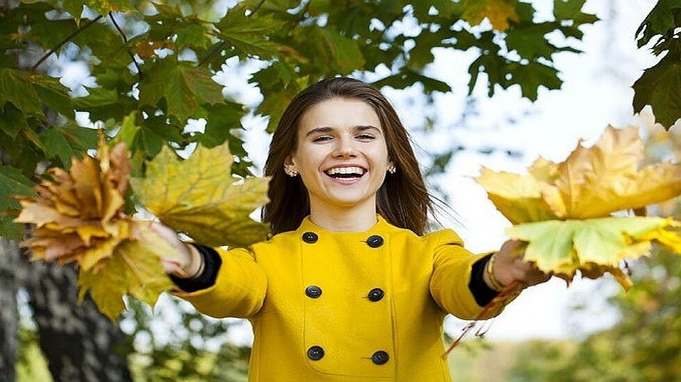 طبيبة روسية تكشف سبيلا لمكافحة اكتئاب الخريف