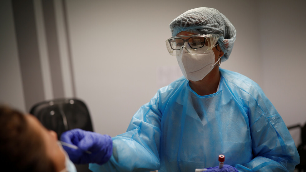 فرنسا.. 8 آلاف إصابة و85 وفاة جديدة بكورونا