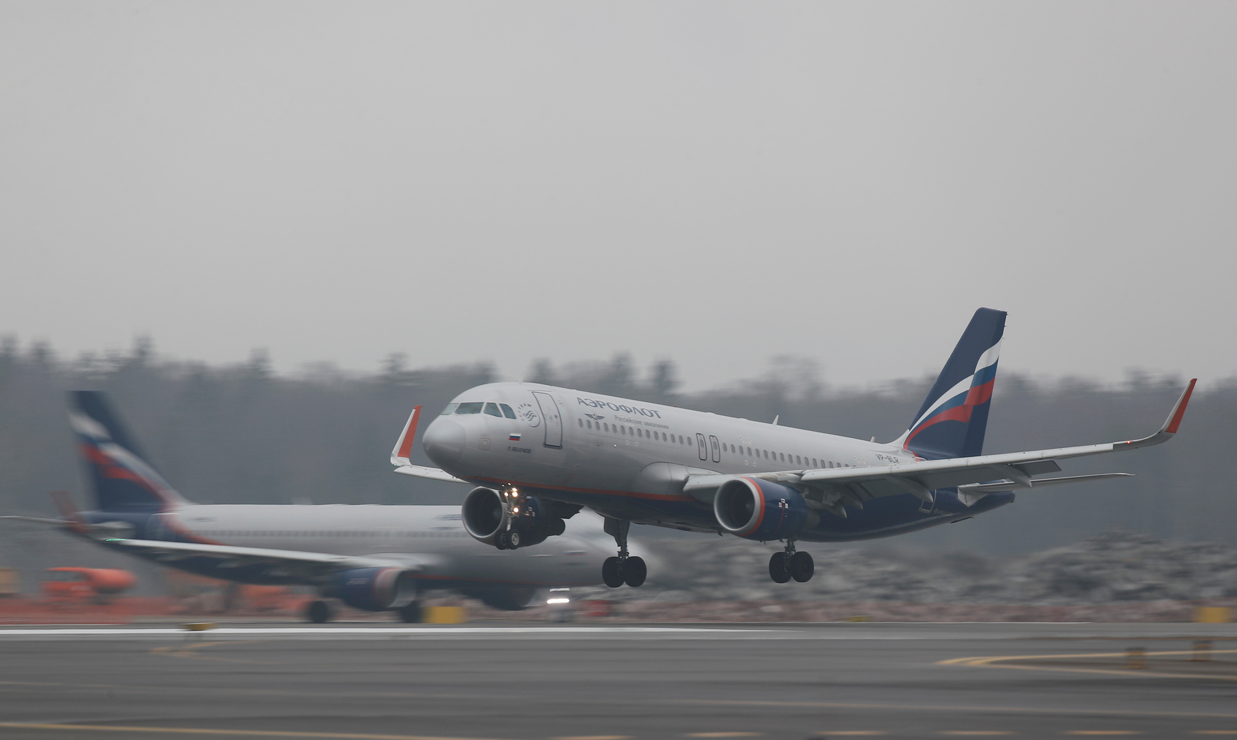 روسيا تستأنف رحلات الطيران الدولية مع مصر والإمارات
