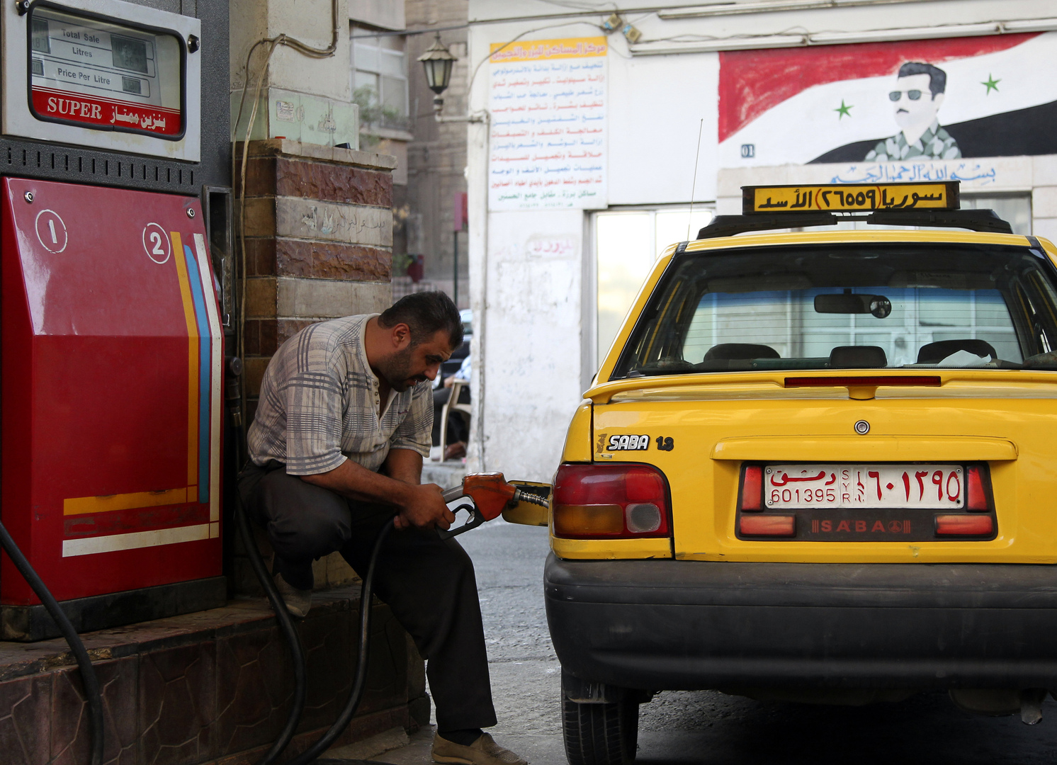 سوريا.. مصدر في وزارة النفط يكشف موعد انتهاء أزمة البنزين الحالية
