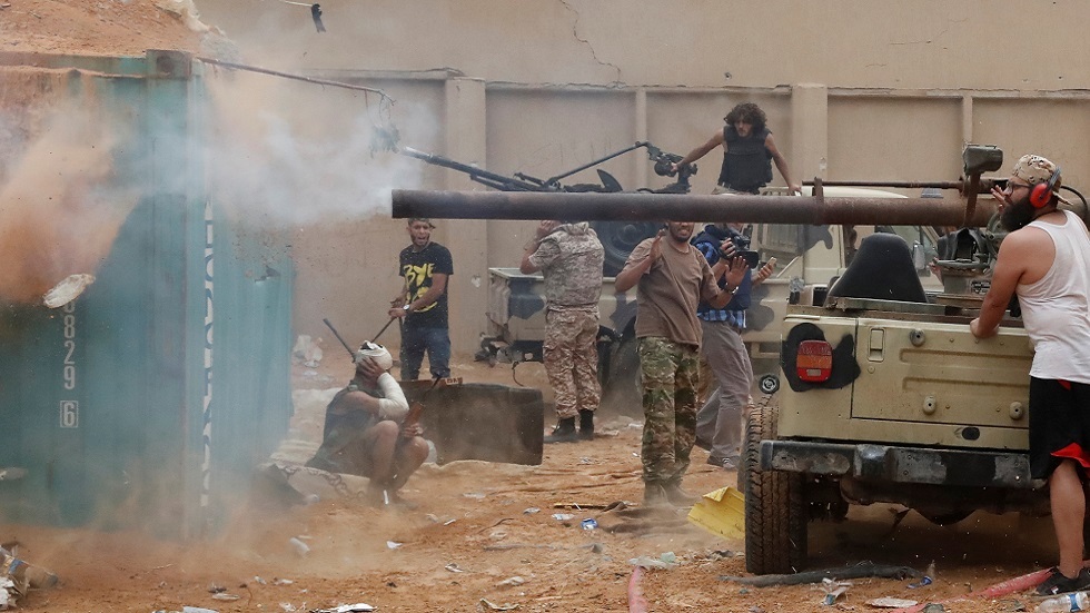 ليبيا.. وزير دفاع الوفاق يكلف مكافحة الإرهاب بفض الاشتباك بين كتيبتين متناحرتين