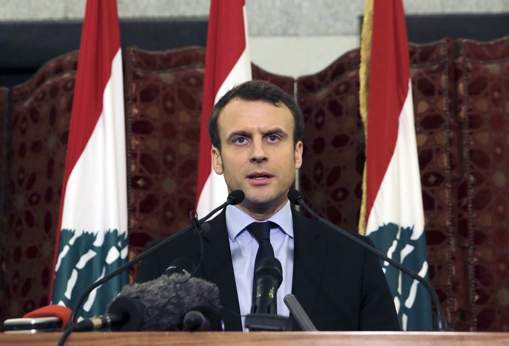 ماكرون يوجه انتقادا حادا لقادة لبنان ويمنحهم فرصة ثانية