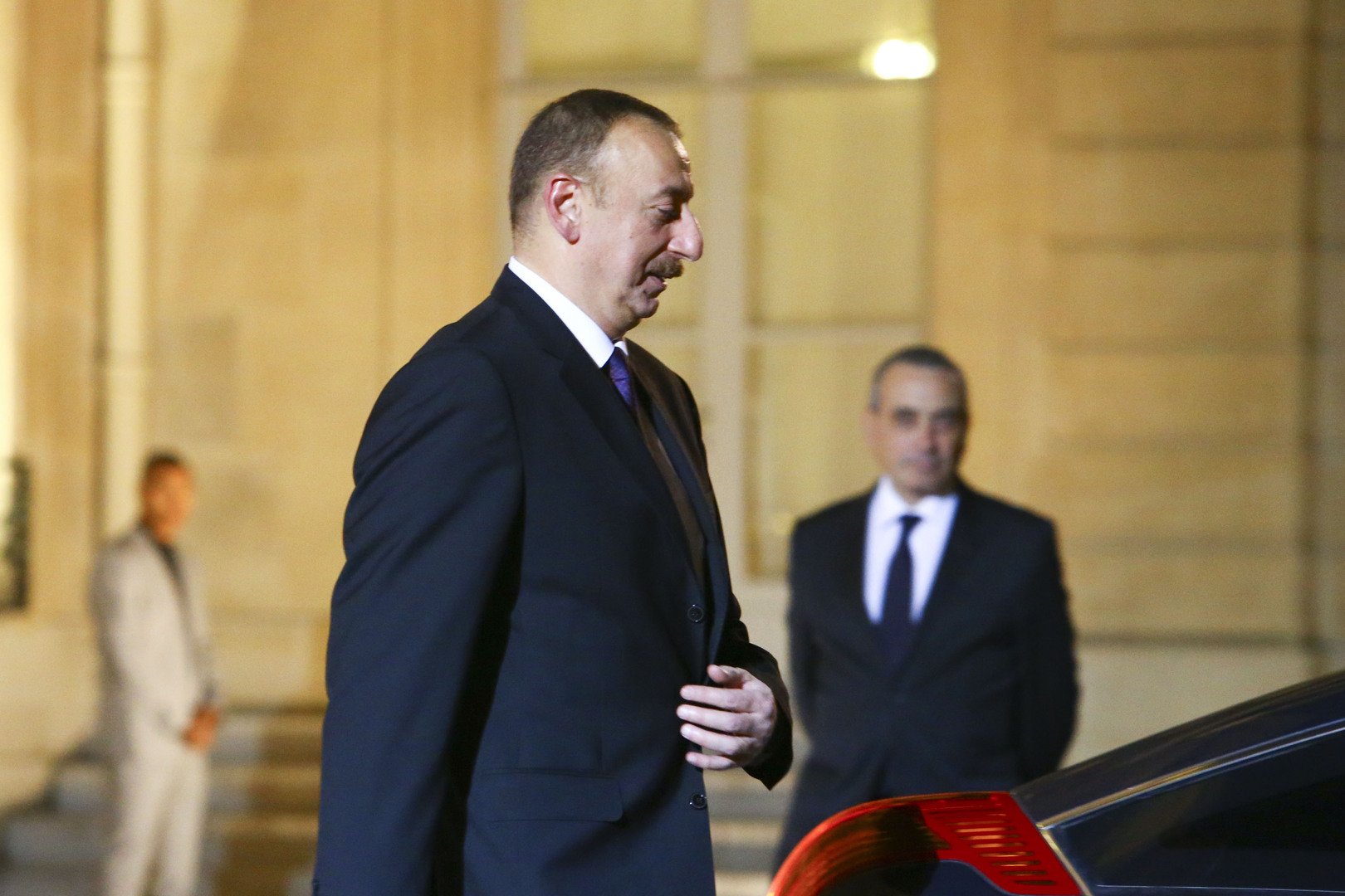 علييف: لا حاجة للدعوات إلى الحوار بشأن قره باغ وأذربيجان ستستعيد وحدة أراضيها