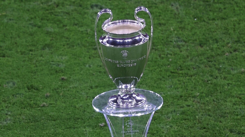 قبل ساعات من قرعة دوري أبطال أوروبا.. قائمة الأندية المشاركة
