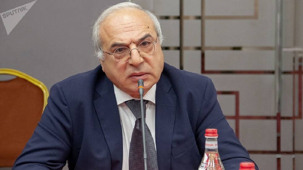 أرمينيا تستدعي سفيرها في إسرائيل بسبب "تزويدها أذربيجان بالأسلحة"