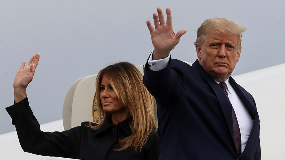 هبوط في بورصات آسيوية وتراجع عملتي أستراليا ونيوزيلندا بعد إصابة ترامب وزوجته بكورونا