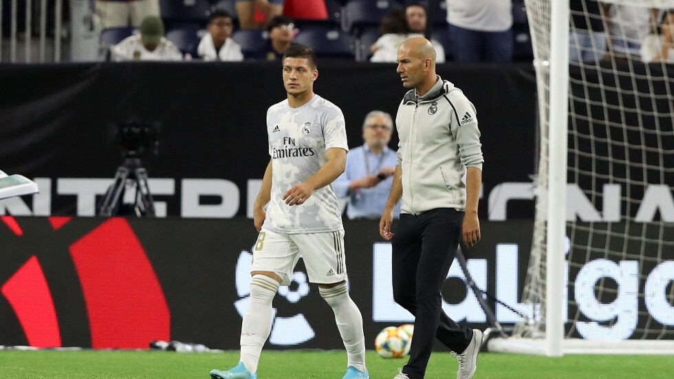 ريال مدريد يخفق في ايجاد حل لصفقة زيدان الفاشلة