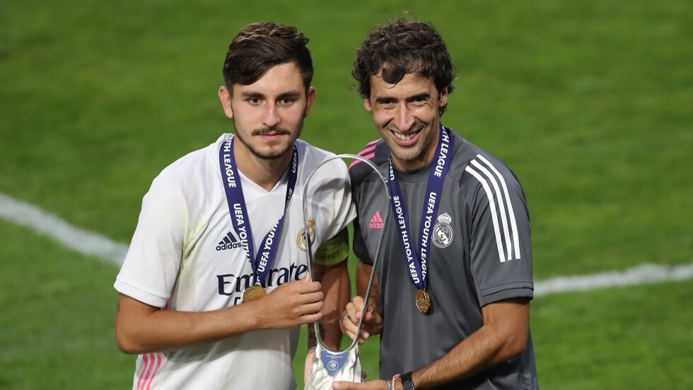 قائمة ريال مدريد.. زيدان يستدعي لاعبا شابا اسمه تشوست لمواجهة ليفانتي!