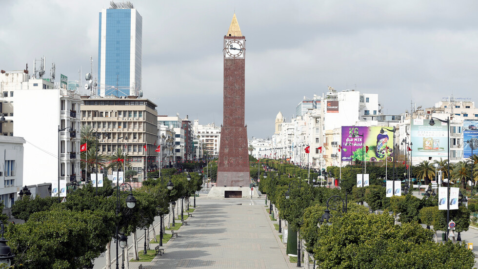 تونس.. 45 وفاة وأكثر من 2500 إصابة بفيروس كورونا خلال اليومين الماضيين